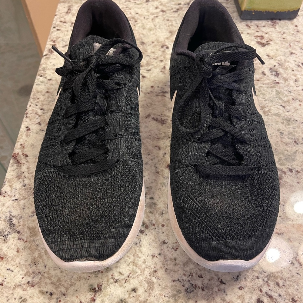 Nike Lunarlon Men's Black Running Shoes